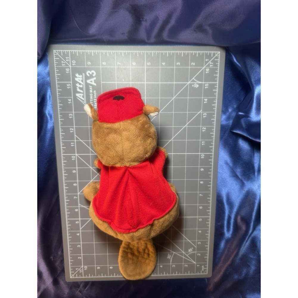 BUC-EE'S Bucees Bucky Plush Beaver GOLF CLUB COVER / HAND PUPPET 10" Tall - Picture 3 of 8